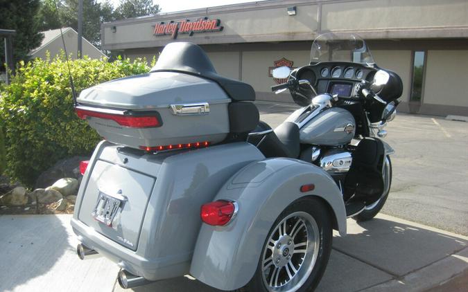 2024 Harley-Davidson Tri Glide Ultra Billiard Gray