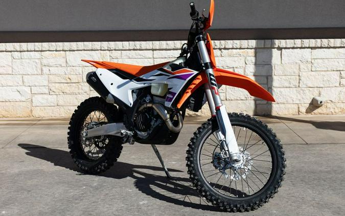 New 2024 KTM 350 XCF ORANGE