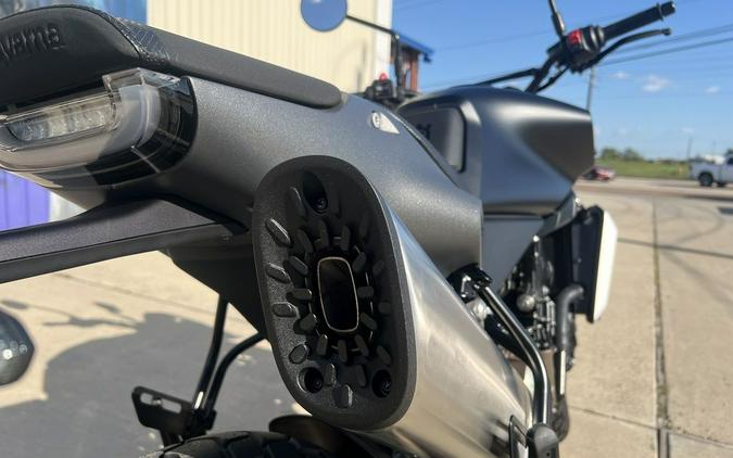 2025 Husqvarna® Svartpilen 801
