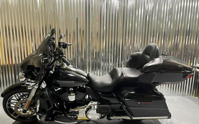 2015 Harley-Davidson FLHTK - Ultra Limited