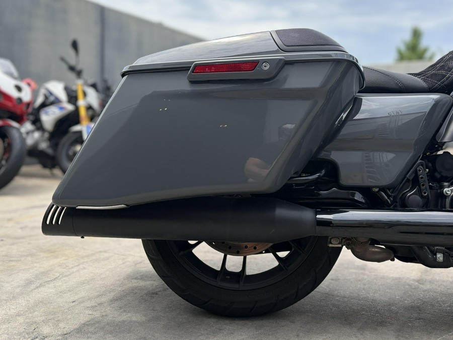 2018 HARLEY ROAD GLIDE CVO ROAD GLIDE