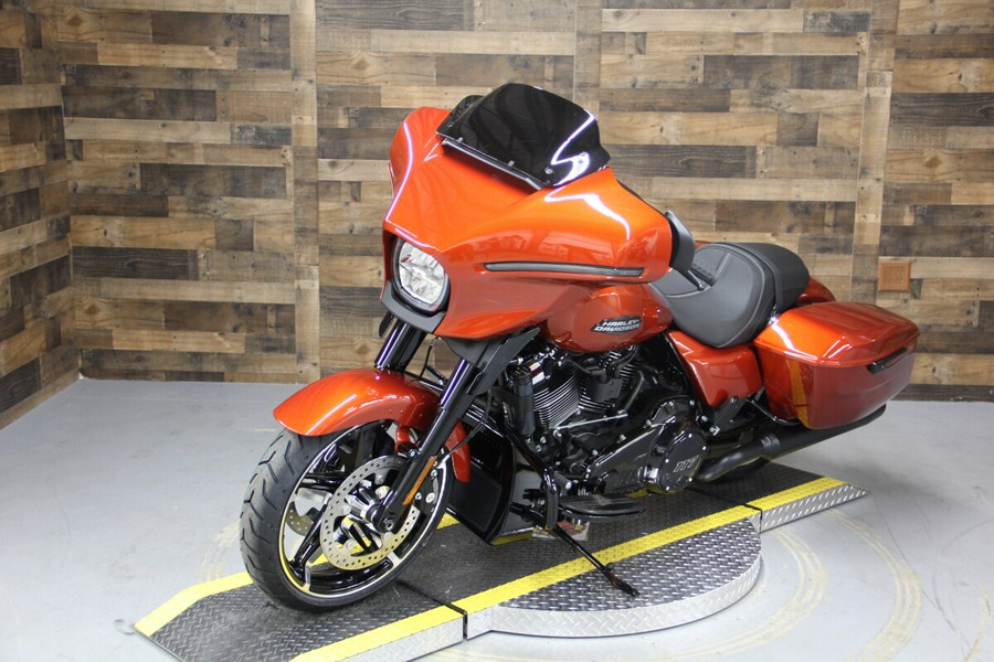 2024 Harley-Davidson Street Glide® Whiskey Fire - Black Finish