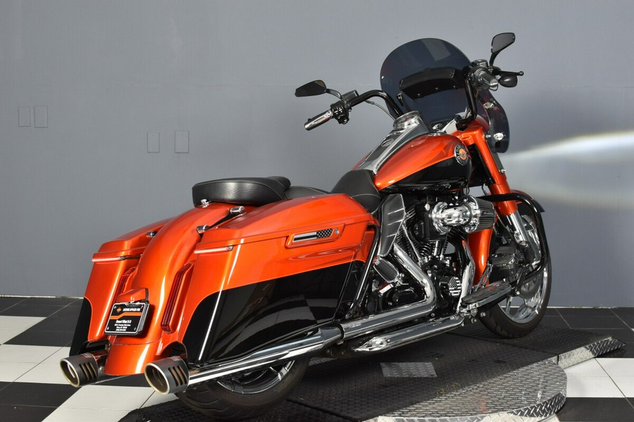 2014 Harley-Davidson CVO Road King