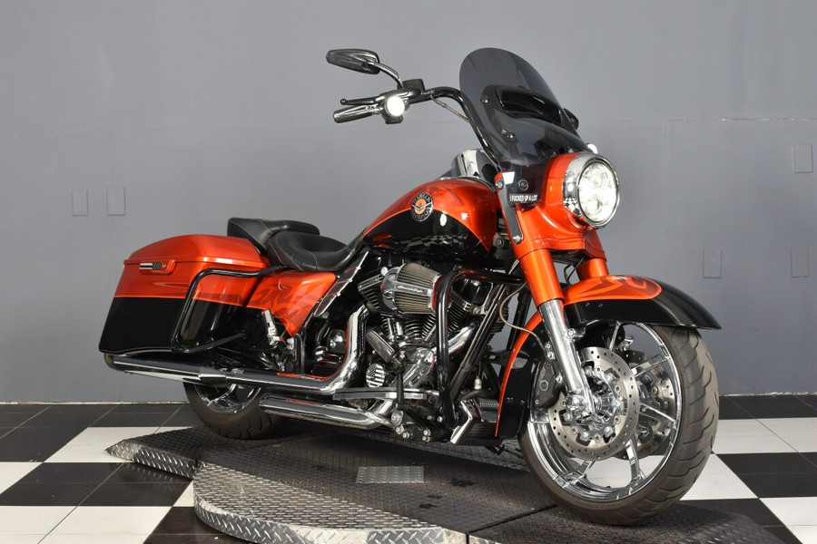 2014 Harley-Davidson CVO Road King