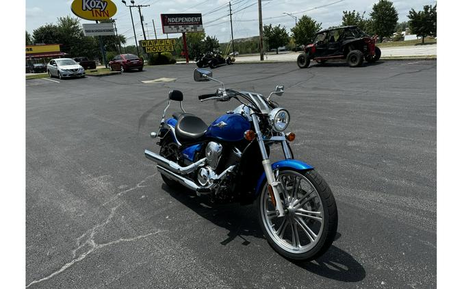 2007 Kawasaki Vulcan® 900 Custom