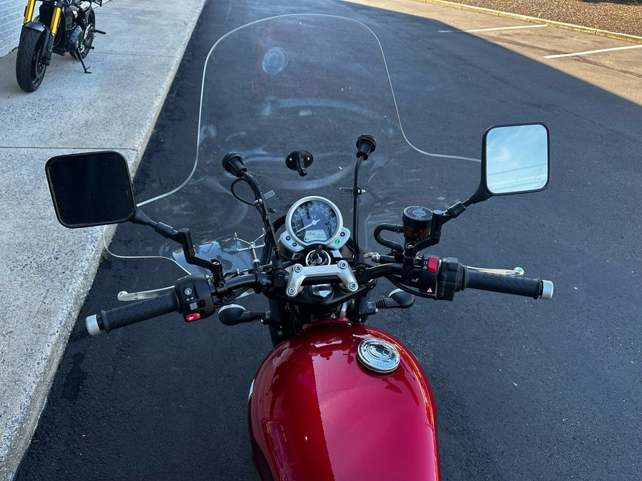 2017 Triumph Street Twin Base