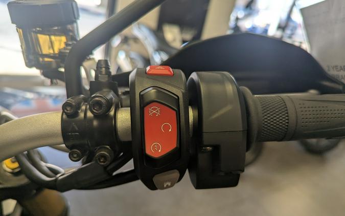 2026 Triumph Scrambler 1200 XE