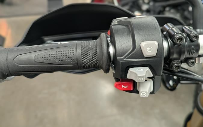 2026 Triumph Scrambler 1200 XE