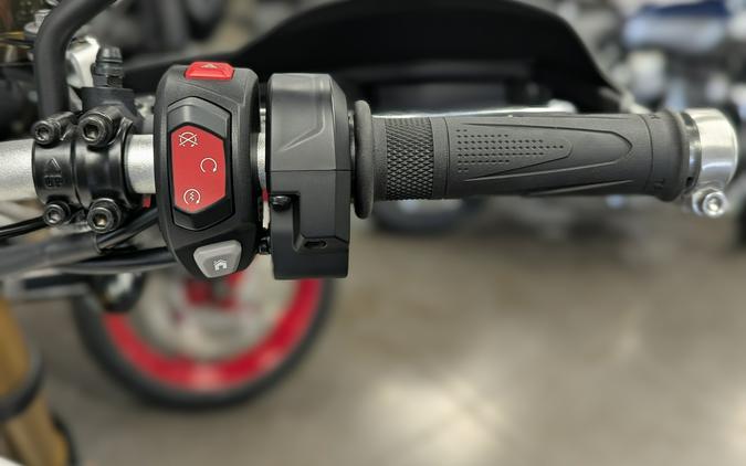 2026 Triumph Scrambler 1200 XE