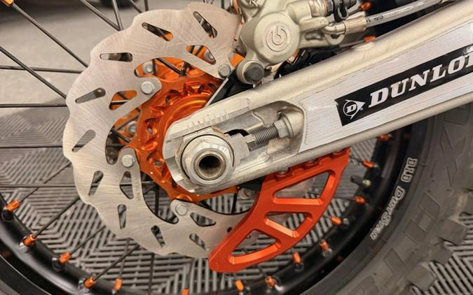 2025 KTM XC 300 W Factory Edition