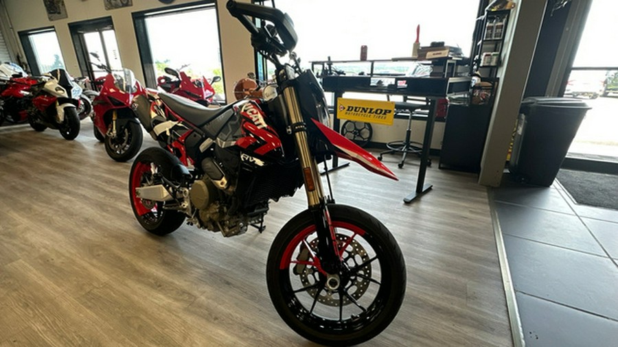 2026 Ducati Hypermotard 698 RVE