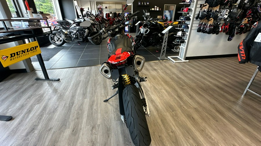 2026 Ducati Hypermotard 698 RVE