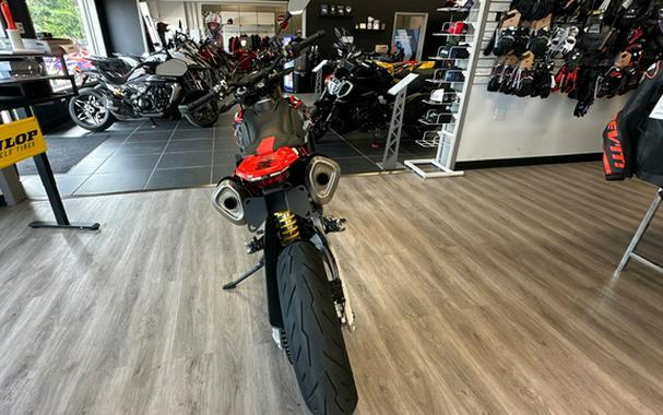 2026 Ducati Hypermotard 698 RVE