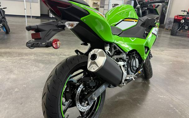 2025 Kawasaki NINJA 500