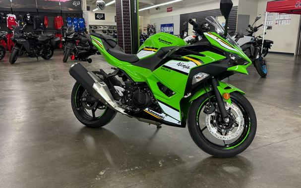 2025 Kawasaki NINJA 500
