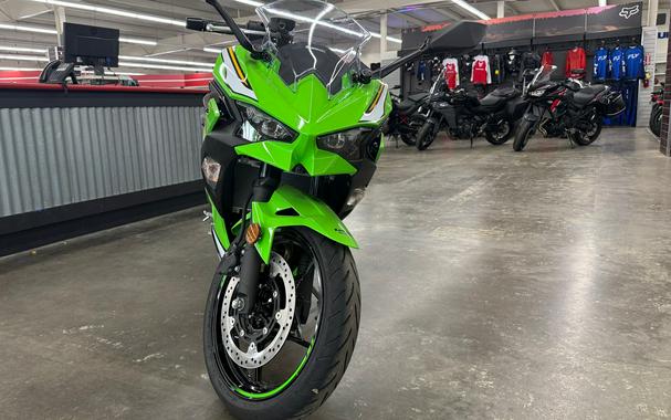 2025 Kawasaki NINJA 500