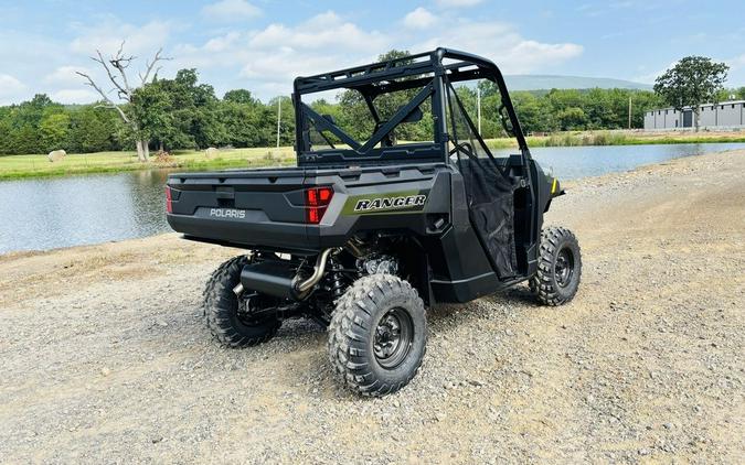 2026 Polaris® Ranger 1000 EPS