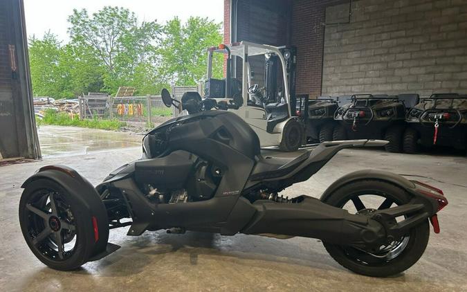 2023 Can-Am™ Ryker Sport 900 ACET