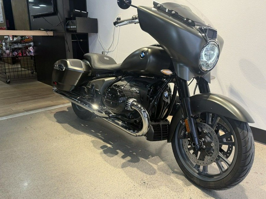2024 BMW R 18 B Manhattan Metallic Matte