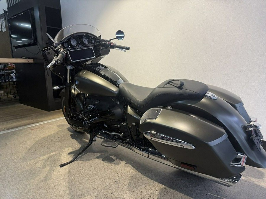 2024 BMW R 18 B Manhattan Metallic Matte