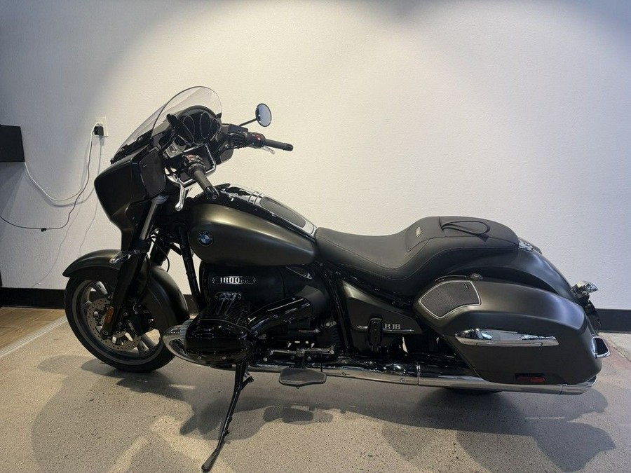 2024 BMW R 18 B Manhattan Metallic Matte