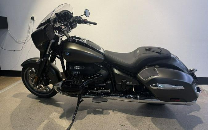 2024 BMW R 18 B Manhattan Metallic Matte
