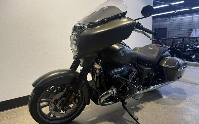 2024 BMW R 18 B Manhattan Metallic Matte