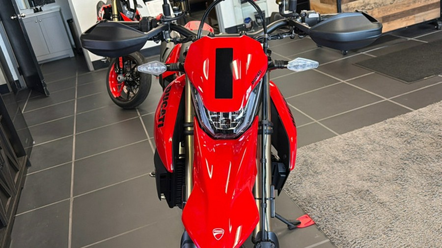 2026 Ducati HYPERMOTARD 698RVE