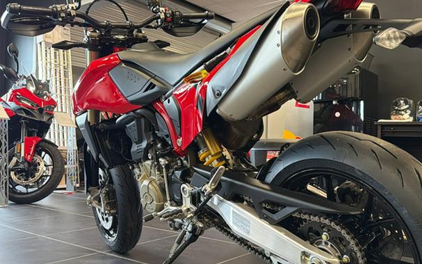 2026 Ducati HYPERMOTARD 698RVE
