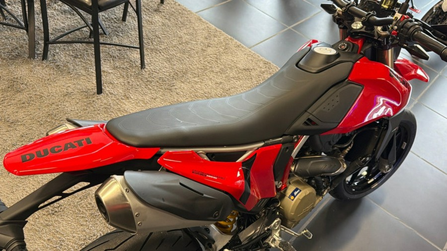 2026 Ducati HYPERMOTARD 698RVE