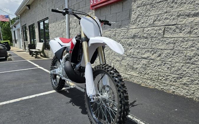 2026 Yamaha YZ250 70th Anniversary Edition