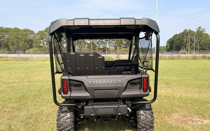 2026 Honda Pioneer 1000-5 Deluxe