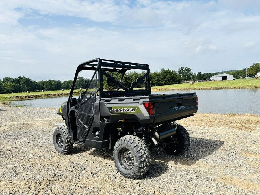2026 Polaris® Ranger 1000 EPS