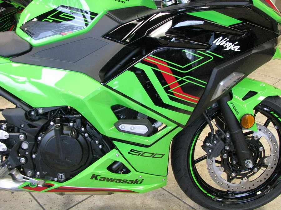 2024 Kawasaki Ninja® 500 KRT Edition SE ABS