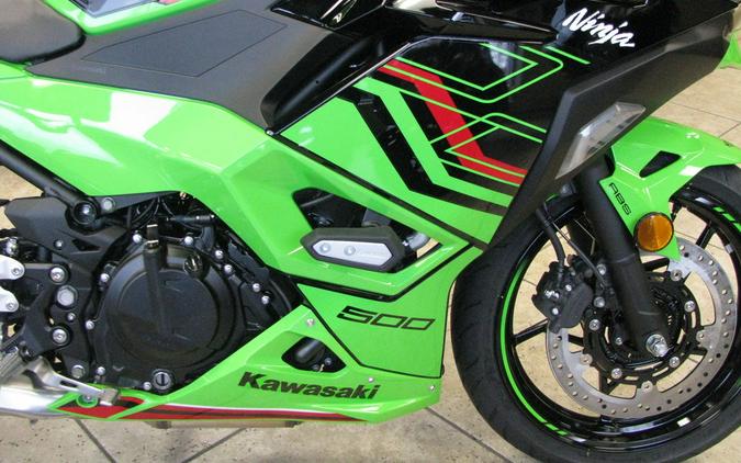 2024 Kawasaki Ninja® 500 KRT Edition SE ABS