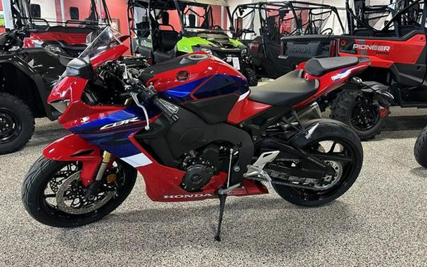 2024 Honda CBR1000RRR