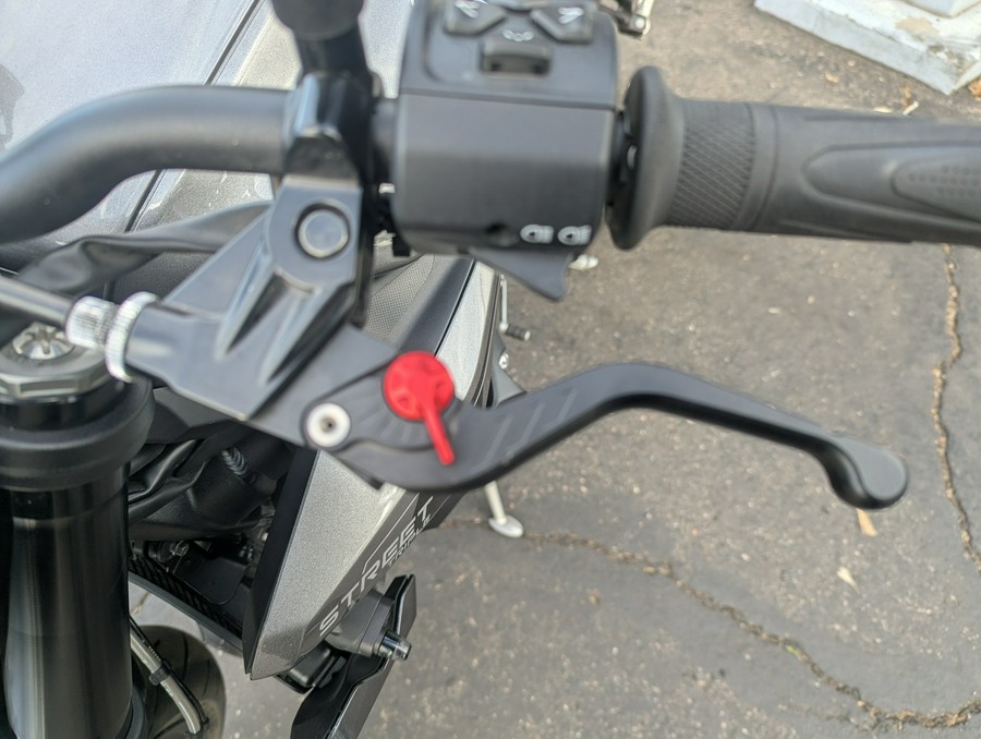 2024 Triumph Street Triple 765 R
