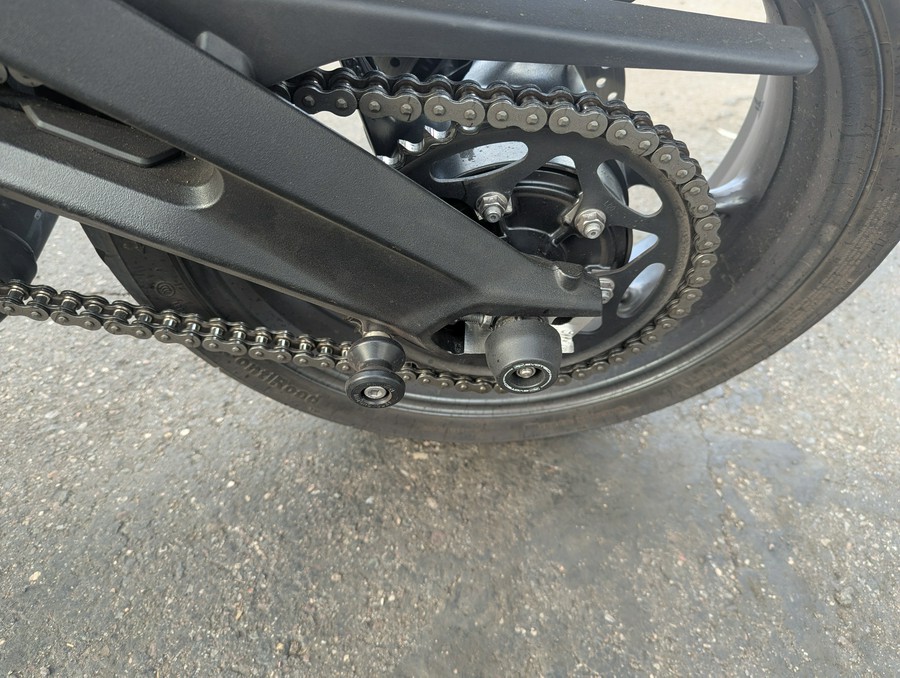 2024 Triumph Street Triple 765 R