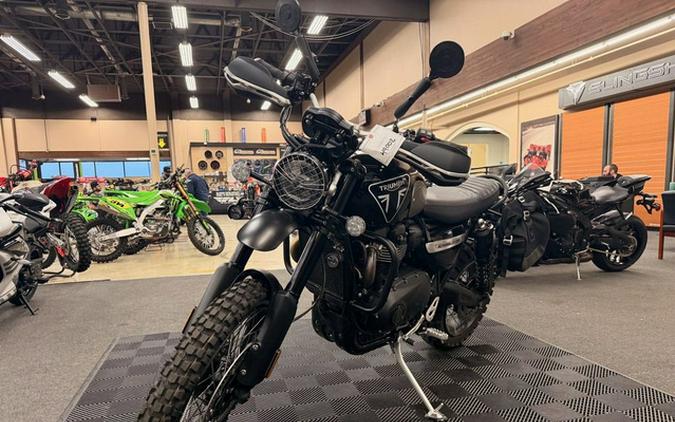 2021 Triumph Scrambler 1200 XC Jet BlackMatte Black