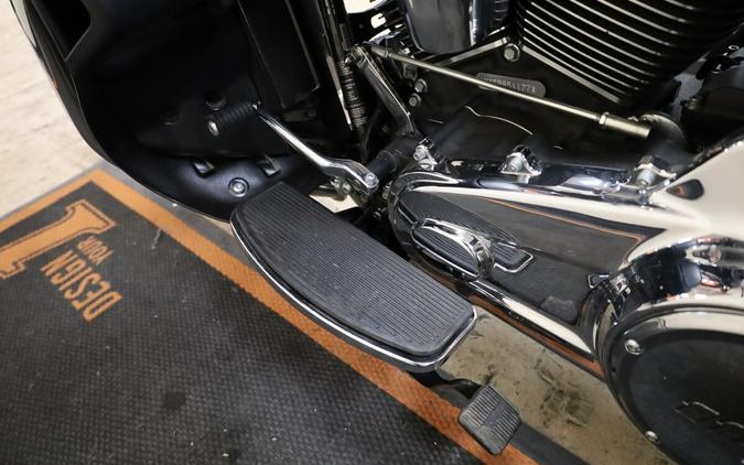 FLHTCUTG 2023 Tri Glide® Ultra