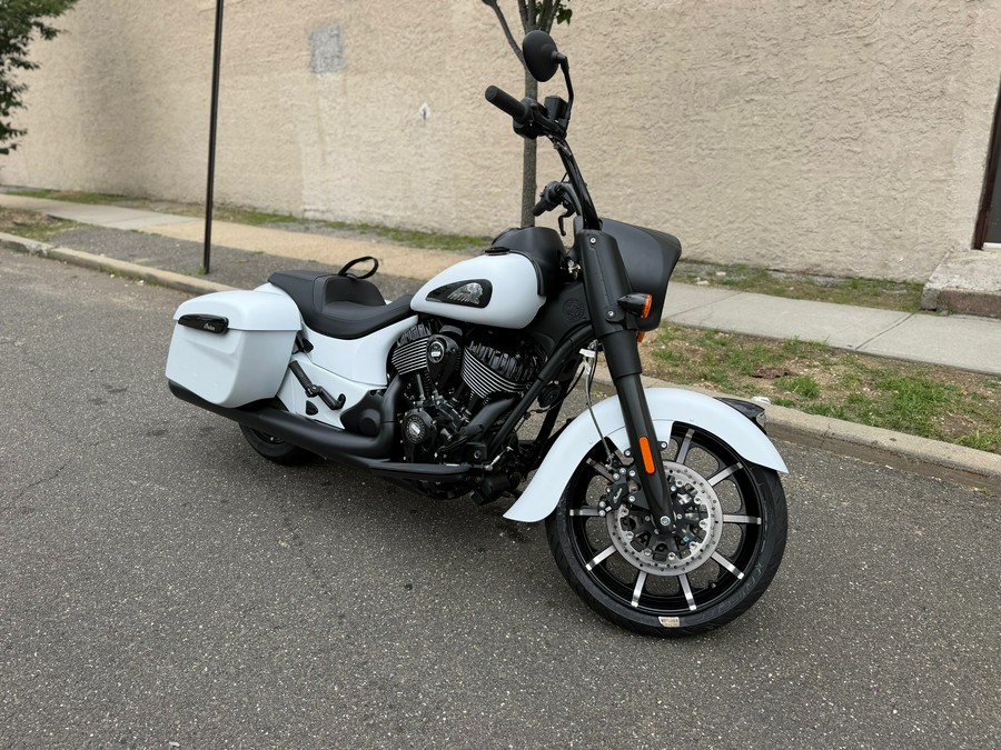 2026 Indian Springfield® Dark Horse®