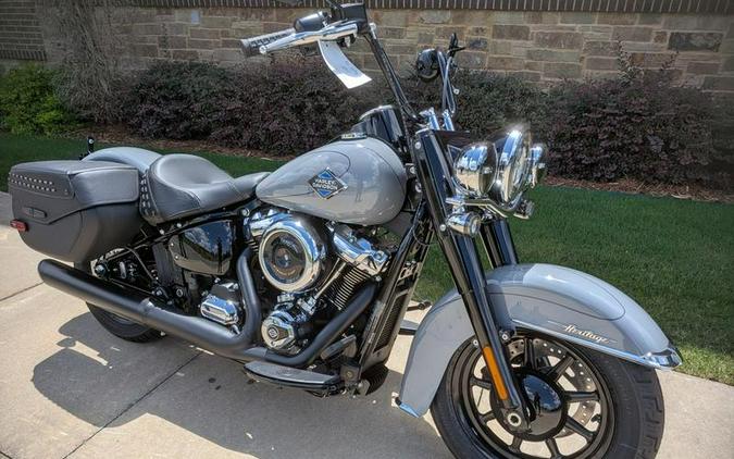 2026 Harley-Davidson® FLHC - Heritage Classic