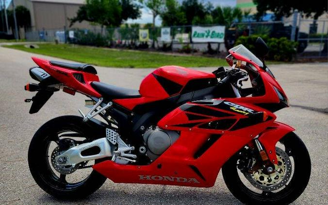 2005 Honda CBR1000RR