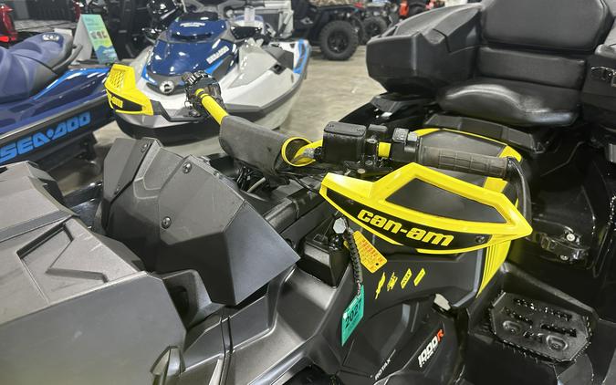 2018 OUTLANDER XMR 1000 - Can-Am