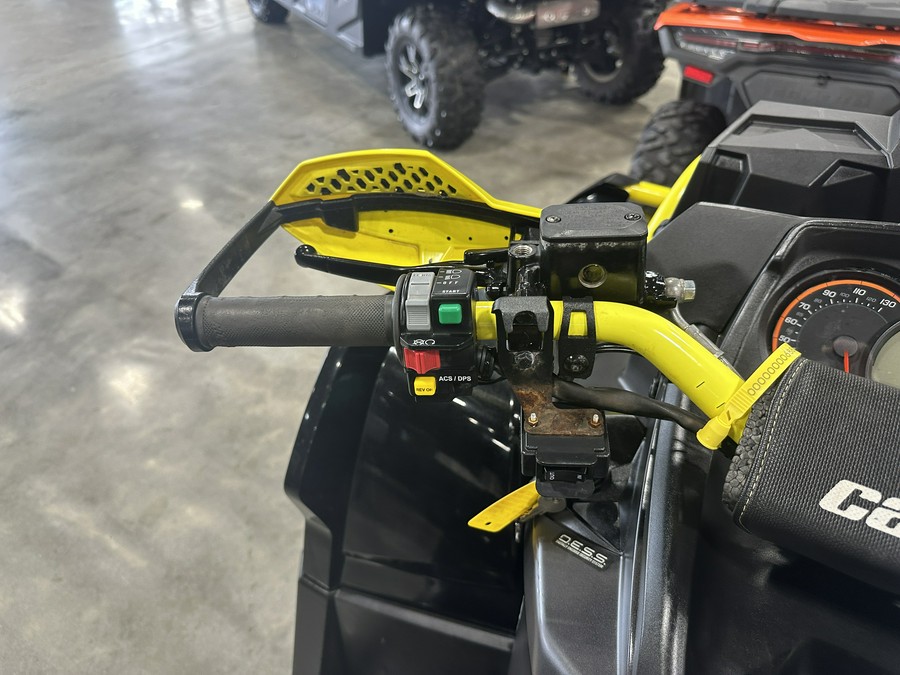 2018 OUTLANDER XMR 1000 - Can-Am