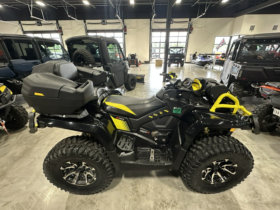 2018 OUTLANDER XMR 1000 - Can-Am