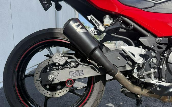 2025 Kawasaki Ninja 500 ABS Passion Red/Metallic Flat Spark Black