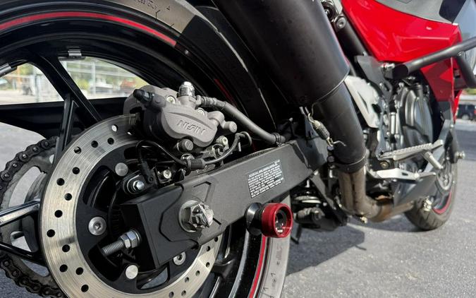 2025 Kawasaki Ninja 500 ABS Passion Red/Metallic Flat Spark Black