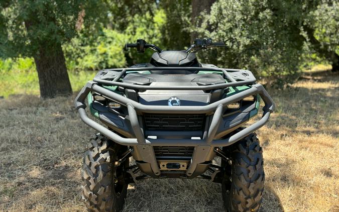 2024 Can-Am Outlander PRO XU HD7