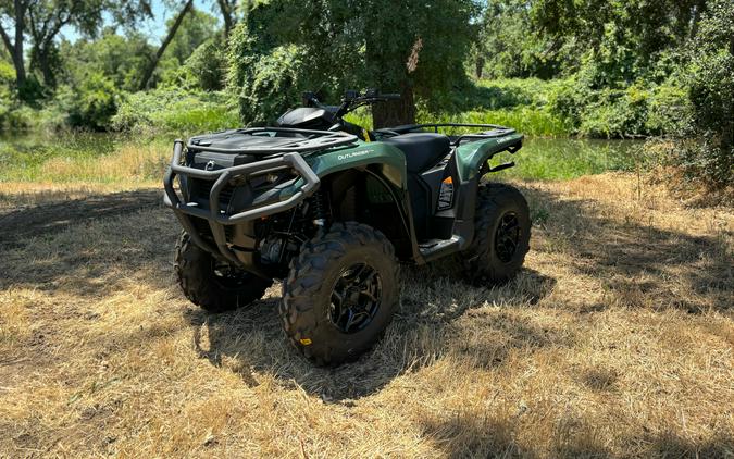 2024 Can-Am Outlander PRO XU HD7